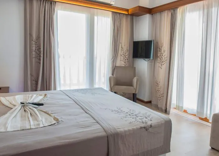 Ξενοδοχείο Azmakhan 3*