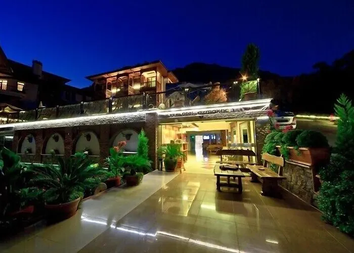 Azmakhan Ξενοδοχείο 3*