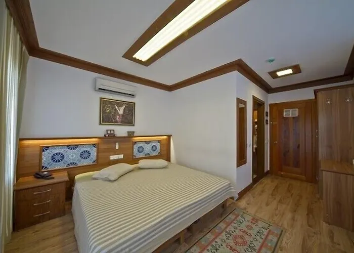 Azmakhan Ξενοδοχείο