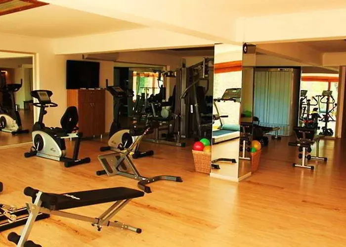 Ξενοδοχείο Azmakhan 3*